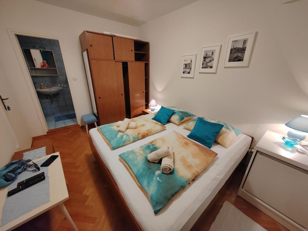 Room'S Brica Barbat na Rabu Екстер'єр фото